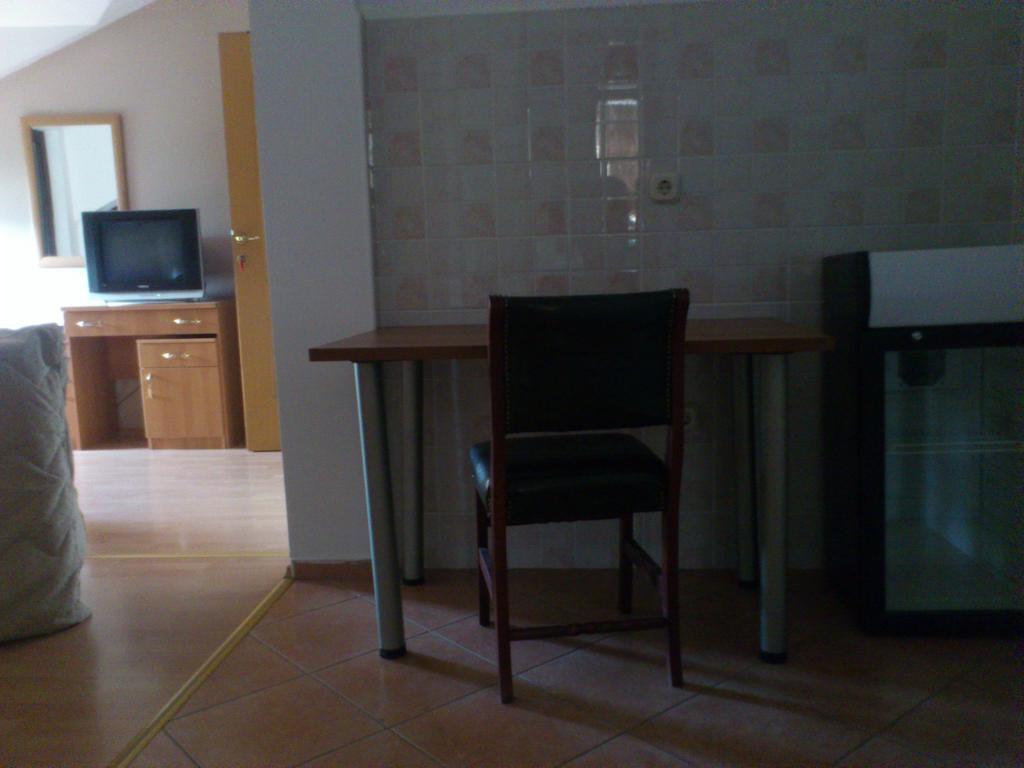 Ivanoski Studios And Guest Rooms Ohri Oda fotoğraf